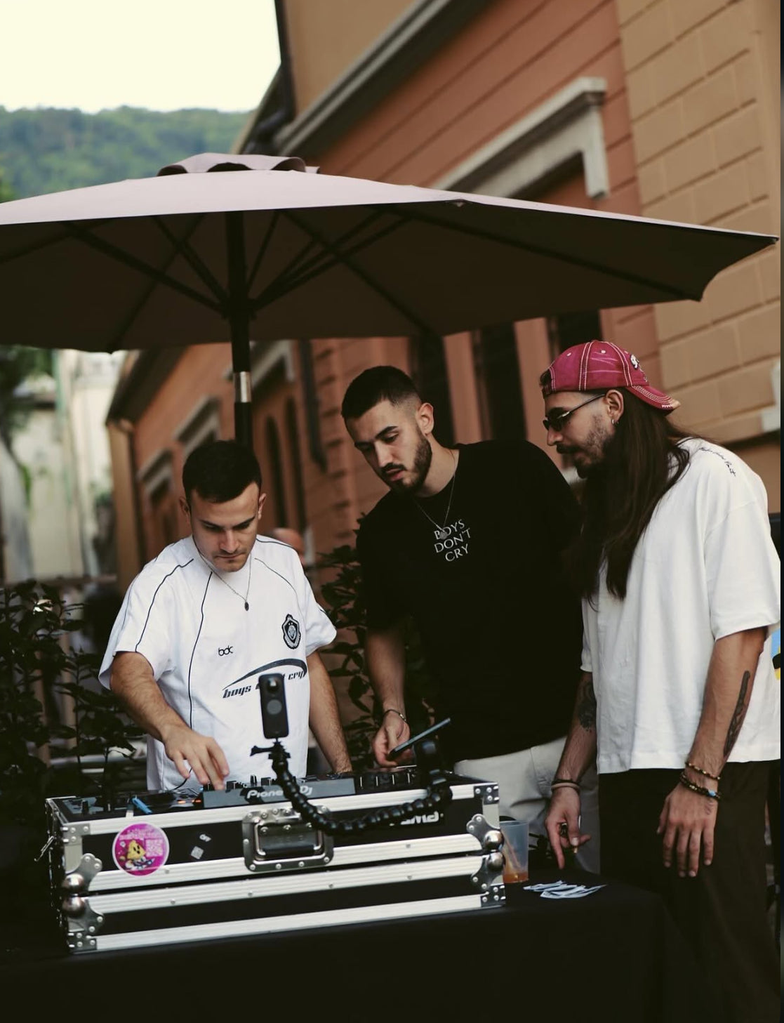 TEARDROP VOL.1 - MAMACITA CAFé — foto 1